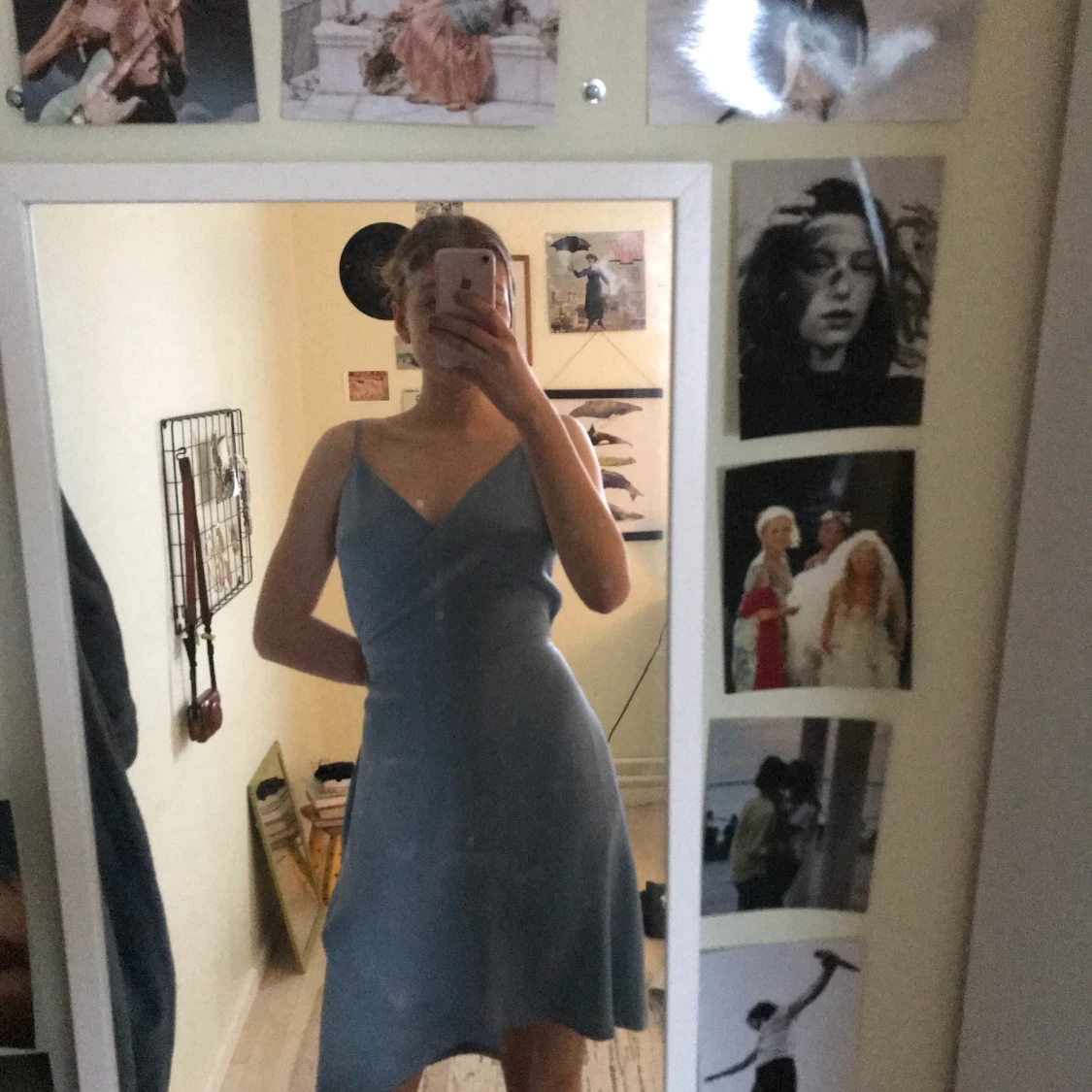 Himmelsblå knytklänning - 91