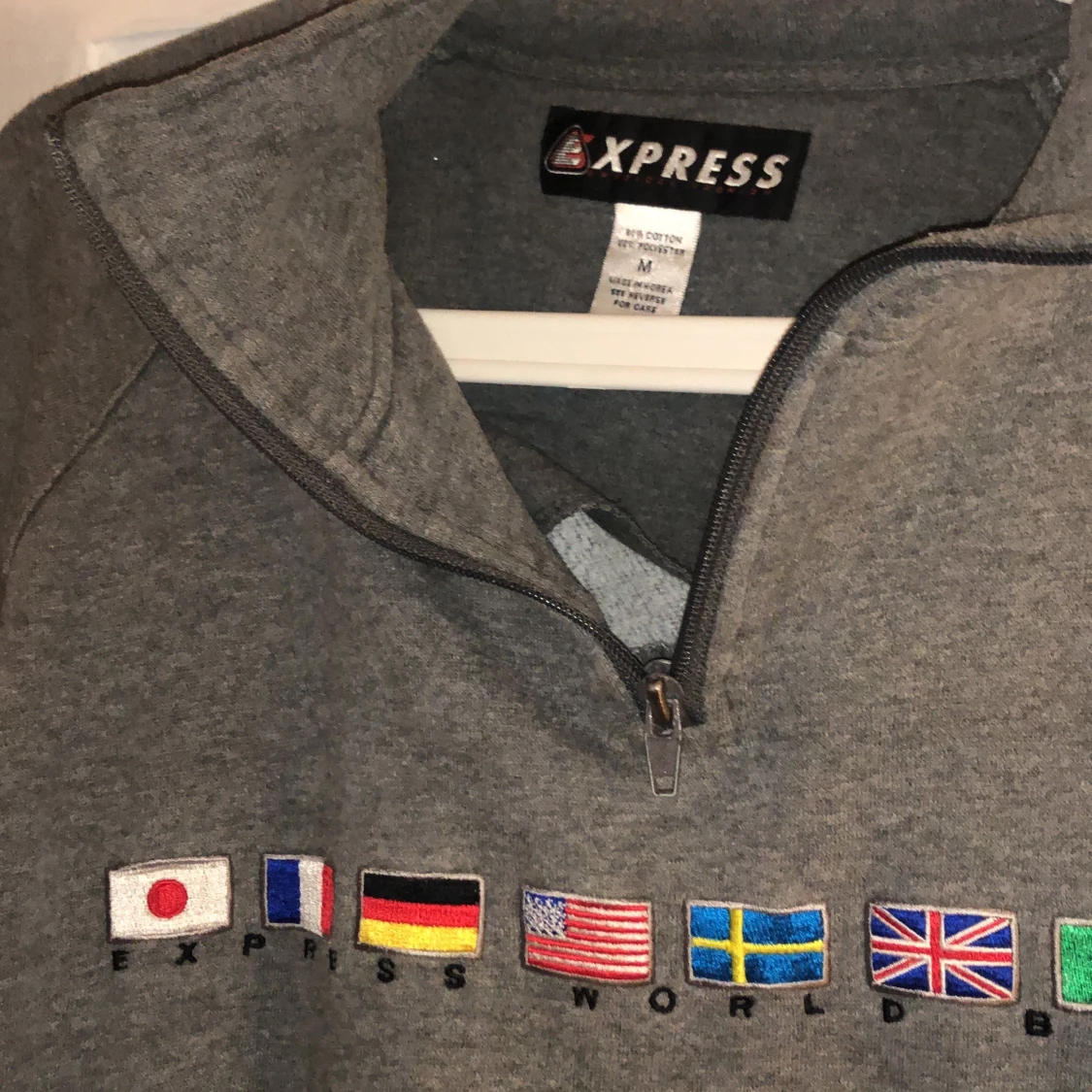 Sweatshirt med dragkedja - 90