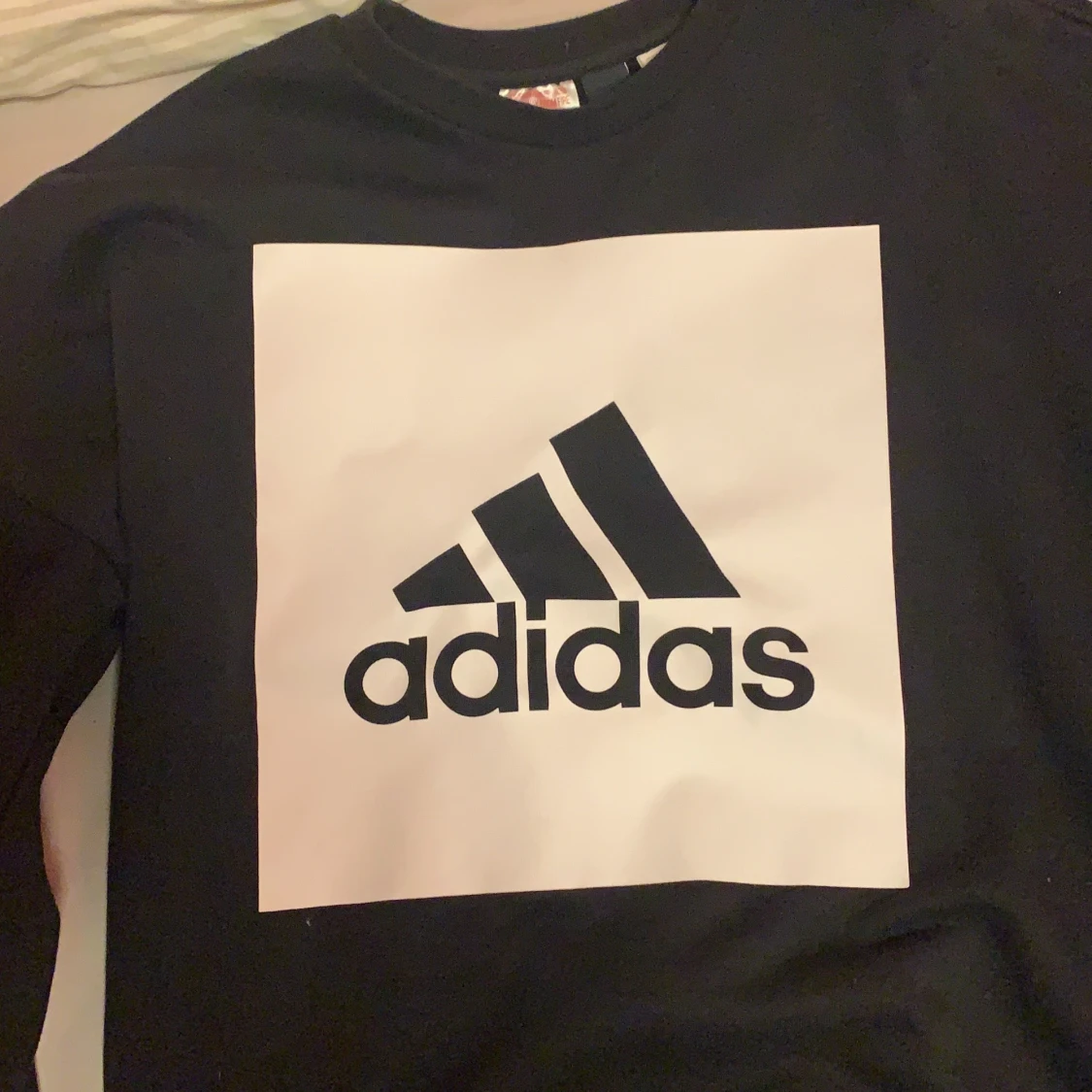 Adidas tröja