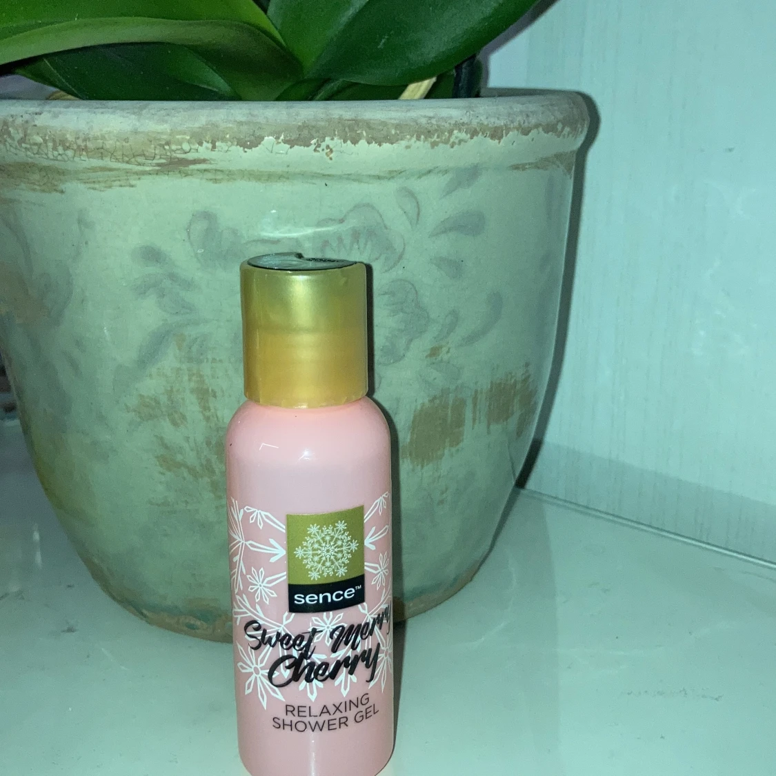 en shower gel för 15+frakt🥰 dm’a för köp💕💕