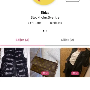 WARNING!! VARNING - WARNING!!!!!! Varning She/he using my pictures from my tise profile, she/he didnt even buy my stuff, so be careful before u buy something , its a lot of people doing scam 🥺 and I just have this account in plick and @nmuliawati in tise , other acc with my picture im not take resposibility of it , thank u 🌹 