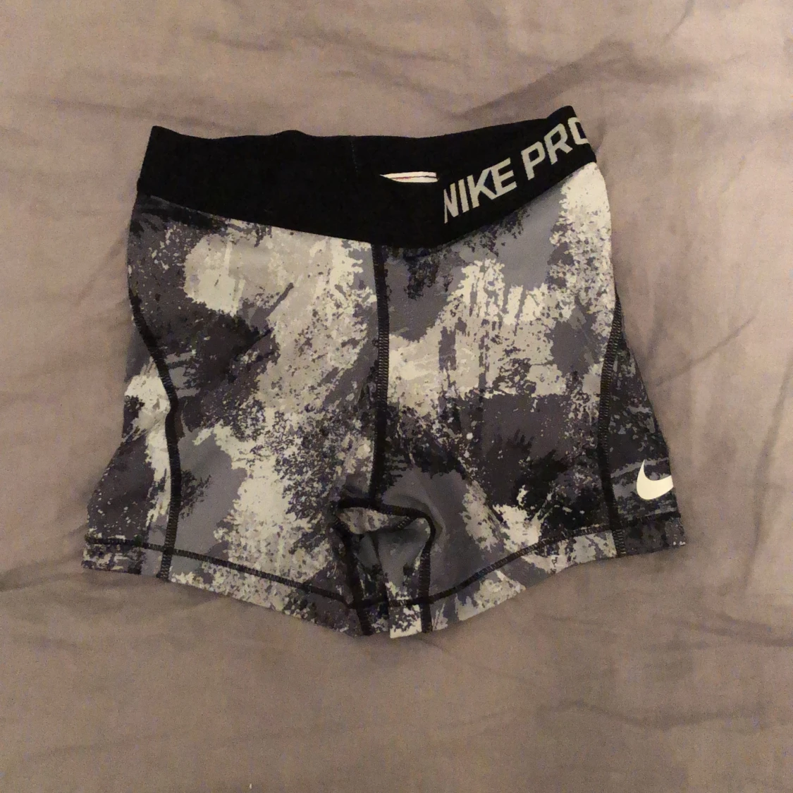 Nike PRO 
