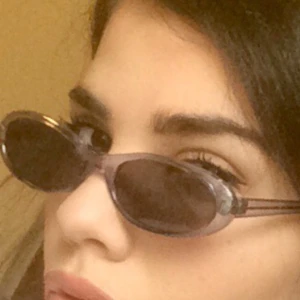  - Solglasögon i fint skick. Frakt 9kr. 