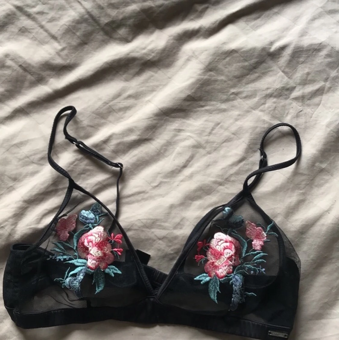 Bh i mesh st S från lindex