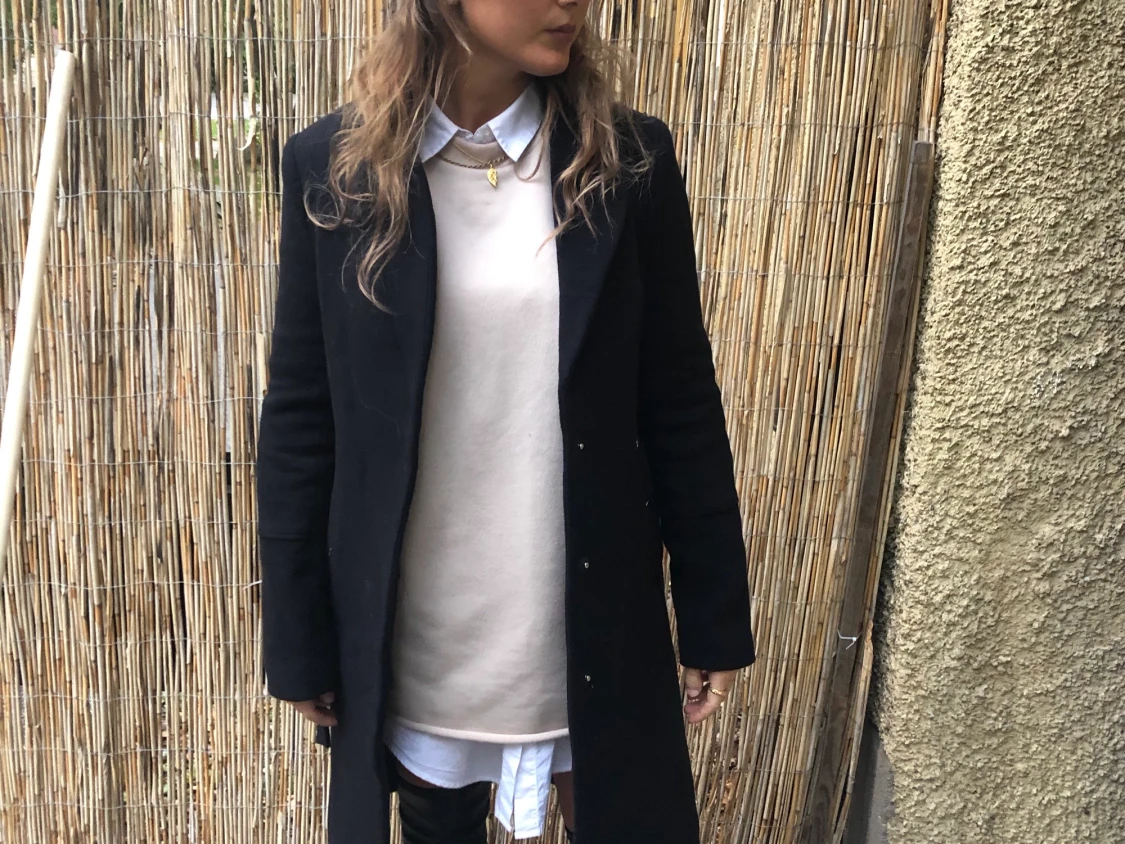 Svart kappa Ivyrevel  - 91