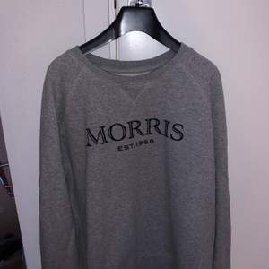 Super snygg Morris sweatshirt i storlek M, bra passform och i gott skick. Pris kan diskuteras, frakt ingår🙌🏻