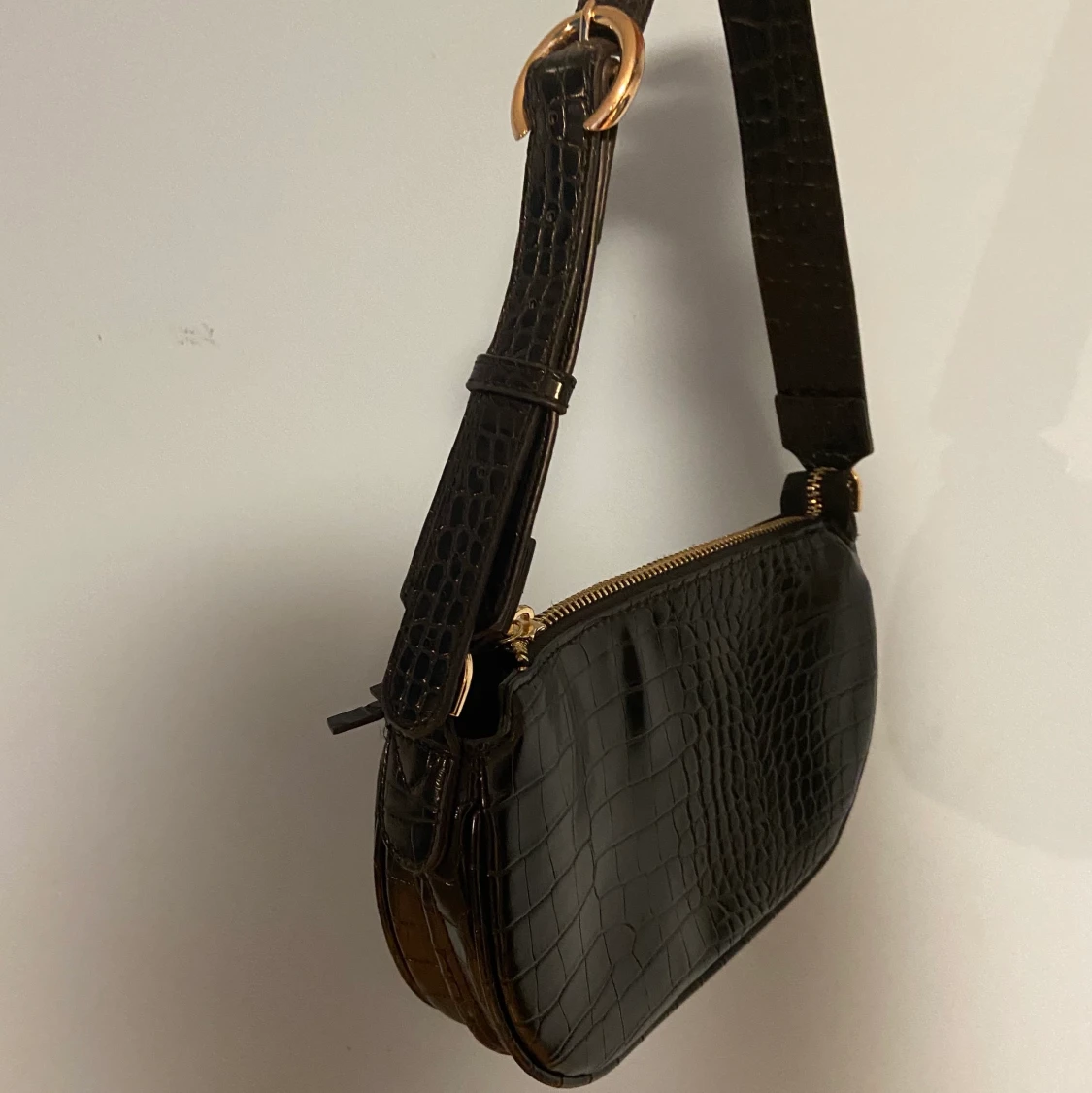 Svart axelväska - 90