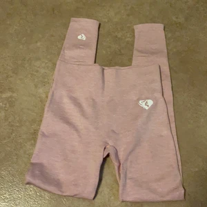 Tights womens best - Helt nya aldrig använda!! 280kr super fina men säljer pga fel storlek!:) 