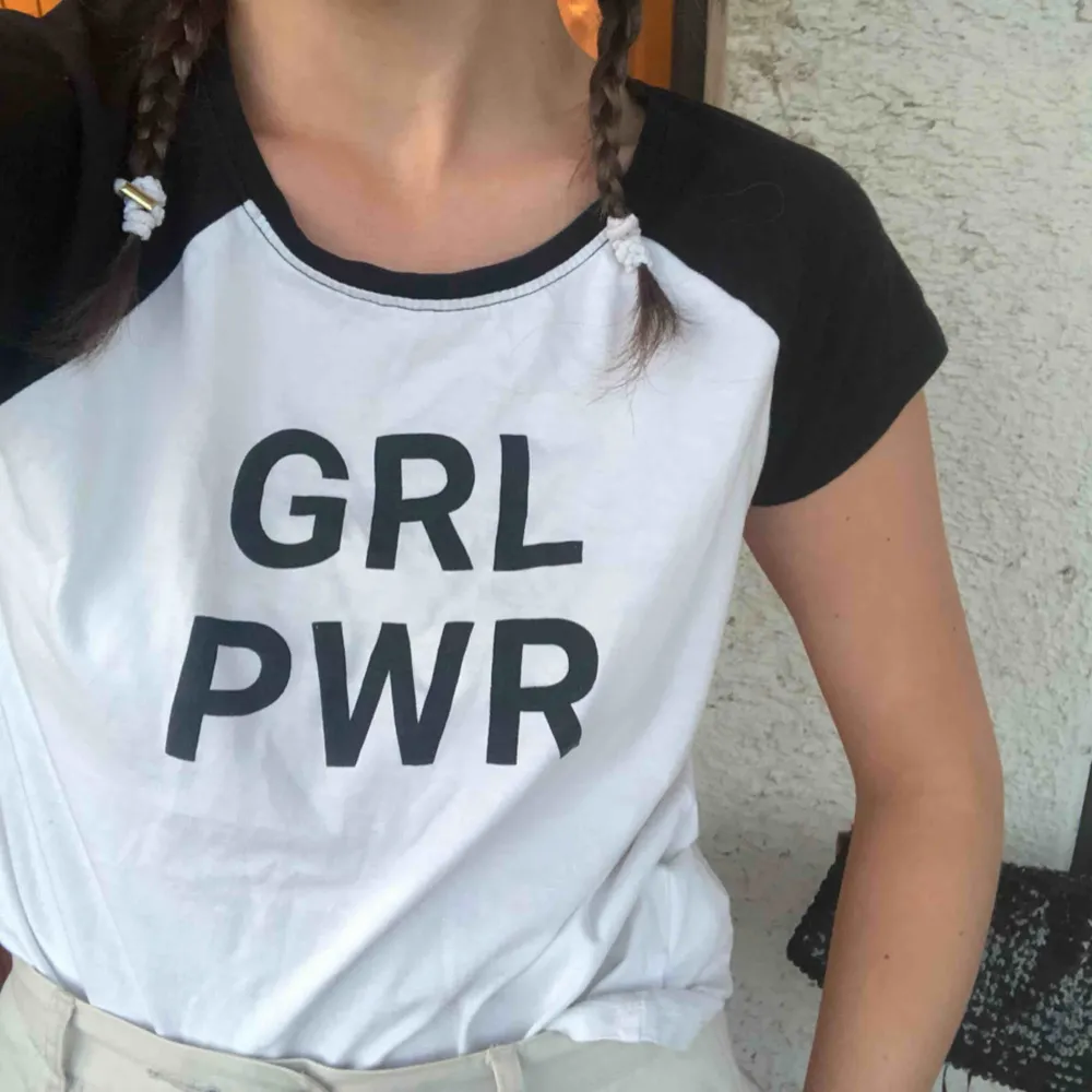 Grl pwr T-shirt från Polen . T-shirts.