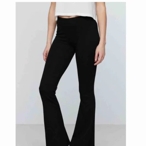  - Bootcut byxor från gina stl Xs. Knappt använda, nyskick.