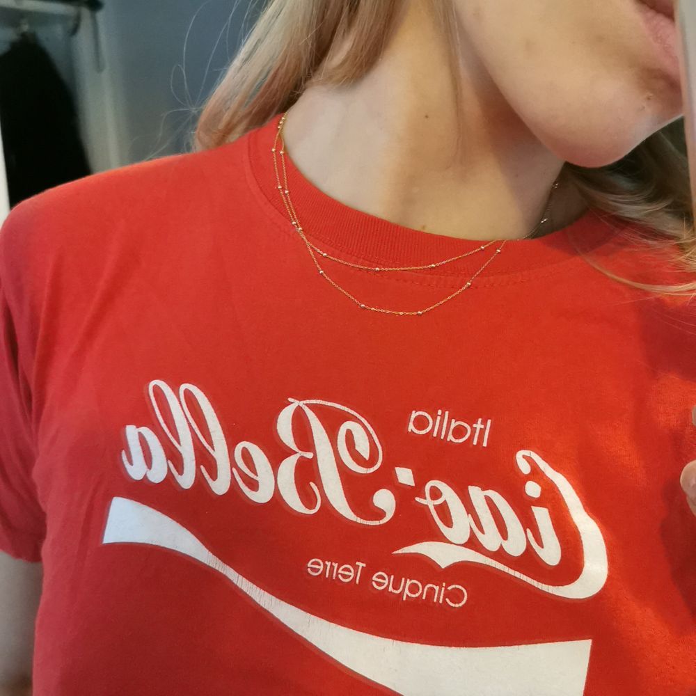 Står ciao bella istället för Coca cola 😊😊. T-shirts.