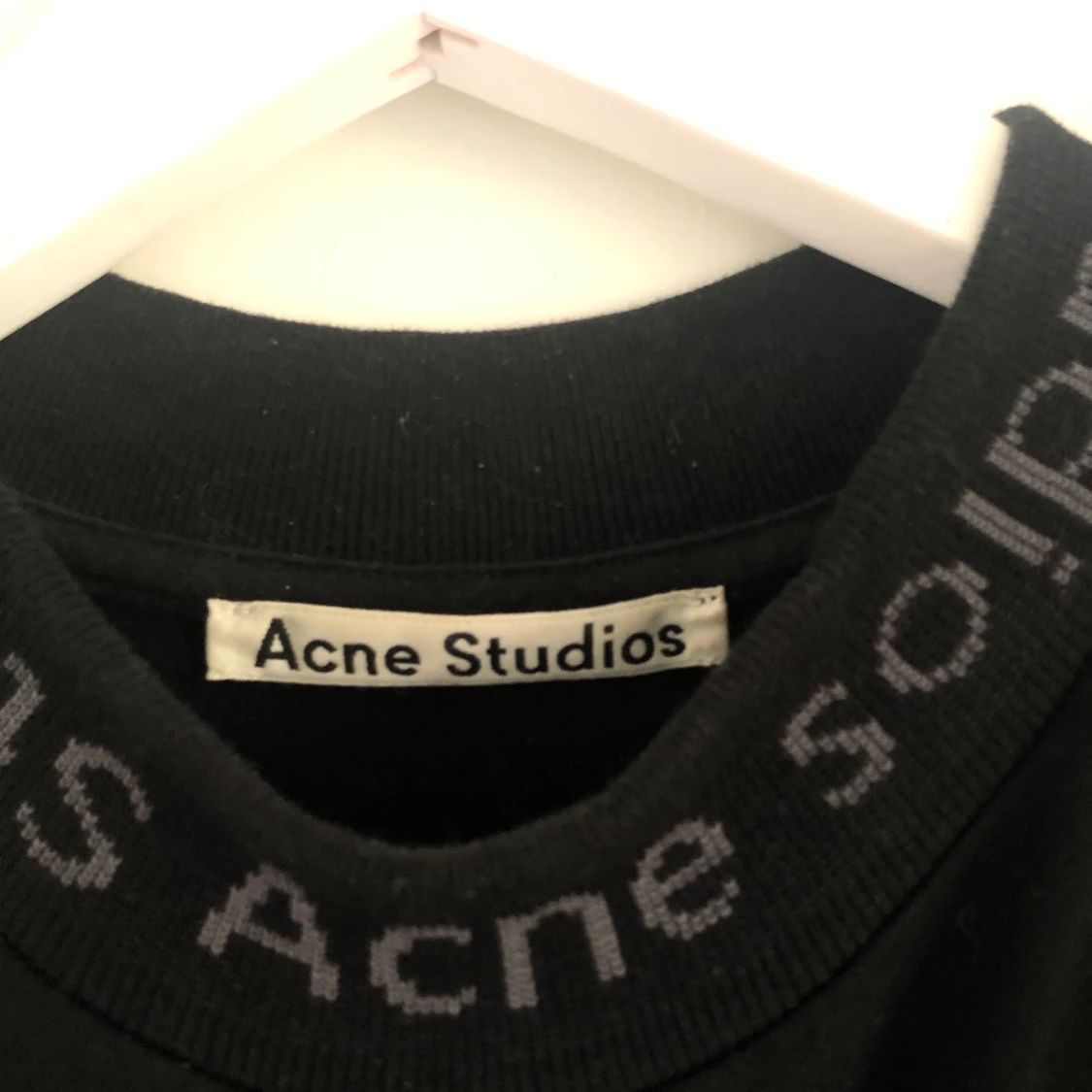 Acne studios tröja  - 91