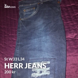 Herr jeans  - Herr jeans med slitningar, i nyskick, st W33 som motsvarar st M, för fler bilder skriv 