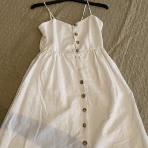 Hm klänning  - Stl 34 