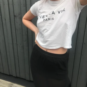 T-shirt - Jättefin t-shirt från brandy melville