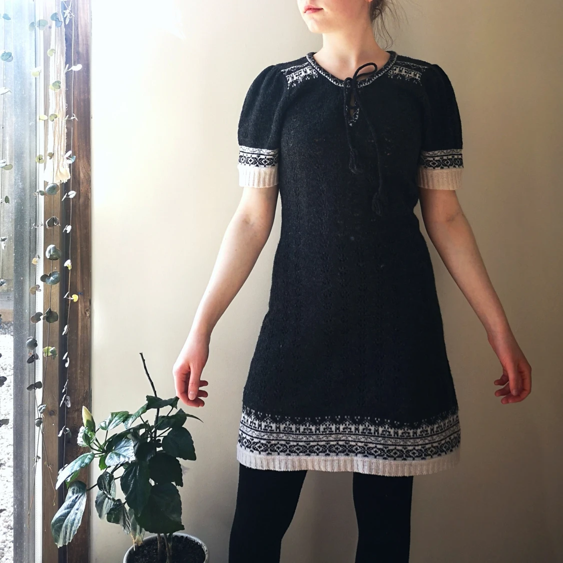 Mysig stickad klänning