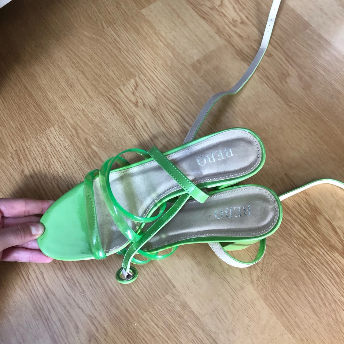 Gröna klackskor - 90