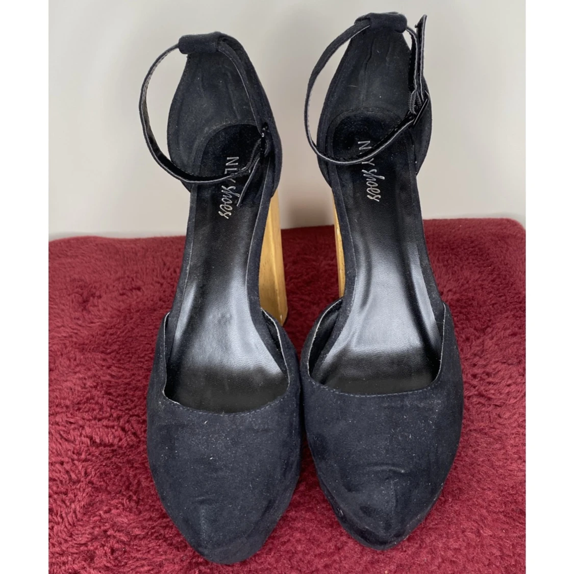 Högklackade sandaler - 90