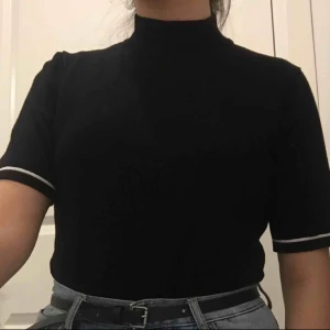  - Fin vintage retro highneck tröja. 