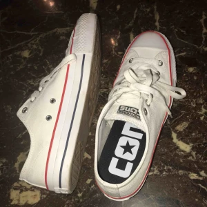  - Använt dom en gång. Dom var för stora det är storlek 44,5 men är stora i storlek typ 45