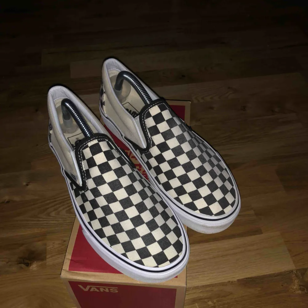 Vans Classic Slip-ons Checkerboard Skick 8,5/10. Skor.