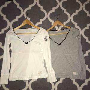 Säljer två jättefina odd molly rib jersey tröjor. Den gråa tröjan är i storlek 1 (ca S), den vita tröjan är i storlek 2 (ca S/M). Köp båda för 320 (frakt inräknat) eller bara en för 199 (frakt inräknat).✨💕