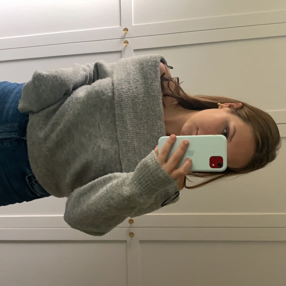 Stickad grå tröja  - 91