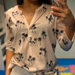  - Använd en gång köpt från H&M. 50kr med frakten inräknad. 