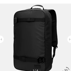 Duchebag  - Nästan helt ny säljer pga att jag inte får någon användning av den längre. Nypris:1000