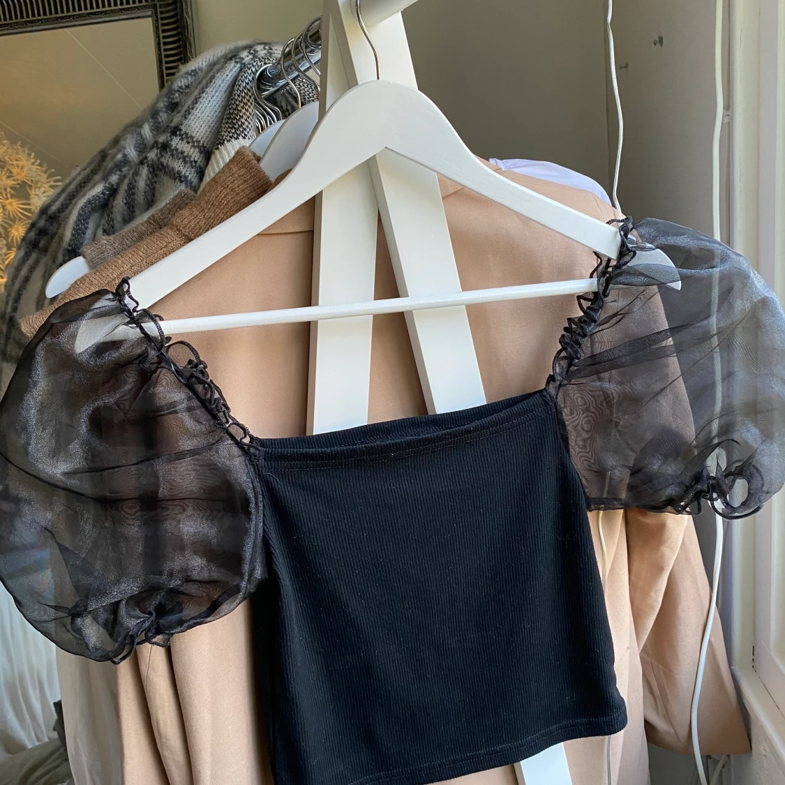 Topp med puffärm - 90