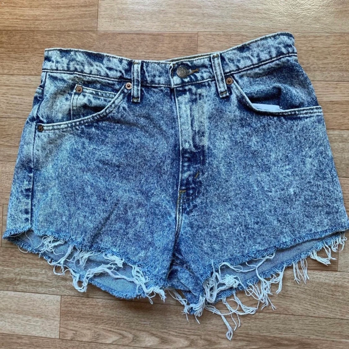 Levis shorts - 90