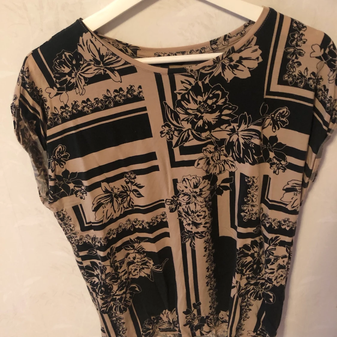 MÖNSTRAD T-SHIRT - 90