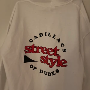 STREETSTYLE hoodie  - Hoodie från asos, säljs pga för liten. Buda, utgångspris 150kr, frakt tillkommer 