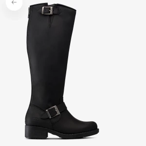 Höga Johnnybulls  - Höga Johnnybulls i storlek 36 knappt använda 