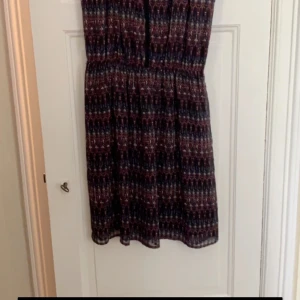 Klänning  - Använd fåtal gånger