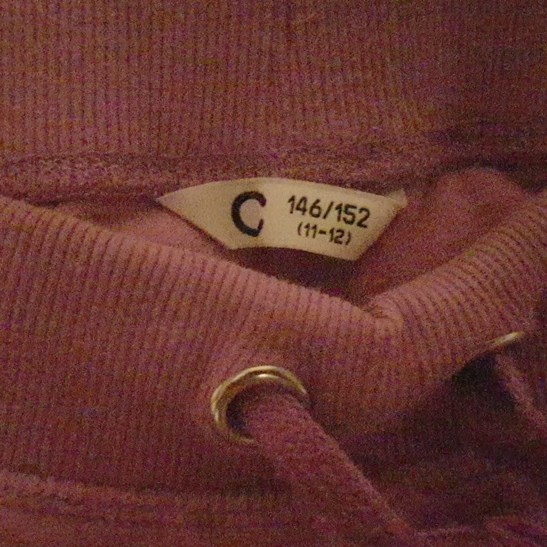 Cubus Lila mjukisbyxor och lite tajta  - 91