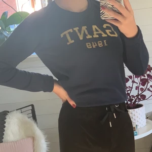 Gant sweatshirt i storlek XS - Bra skicka, skön, bra passform