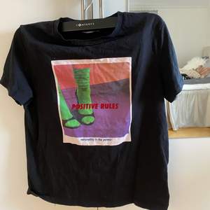 En snygga t-shirt från zara