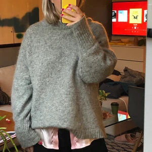 Stickad Tröja H&M  - Stickad favorittröja från H&M