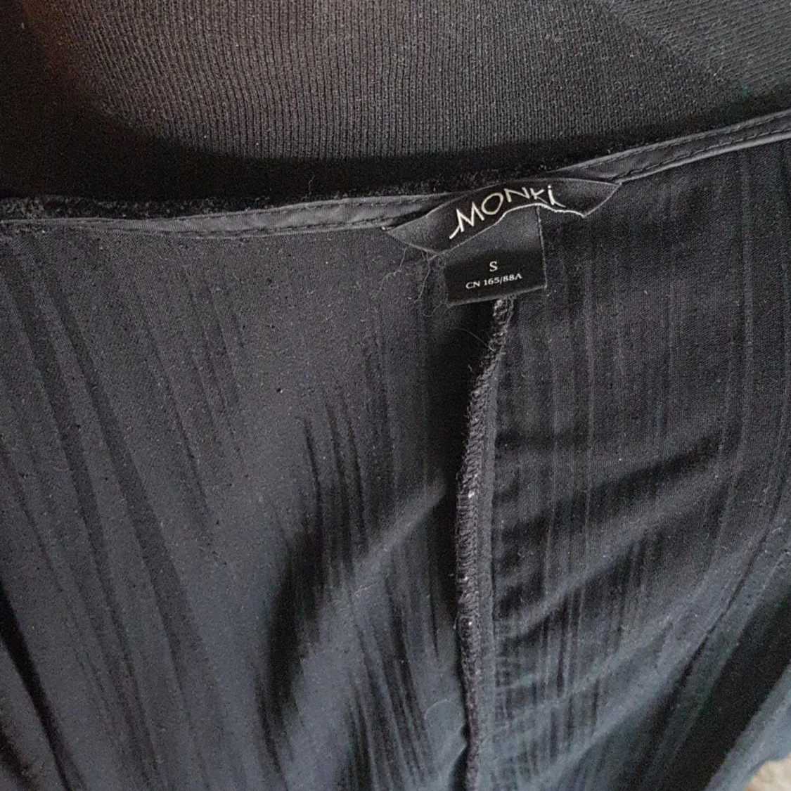 Kofta från Monki säljes - 91