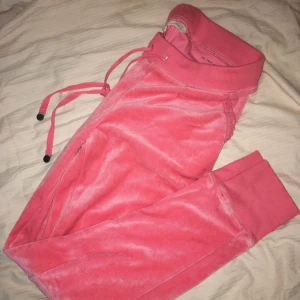  - Odd Molly velour mjukisbyxor