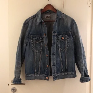  - Jeansjacka från weekday
