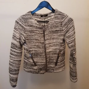 Jacka kofta xs - Strl xs