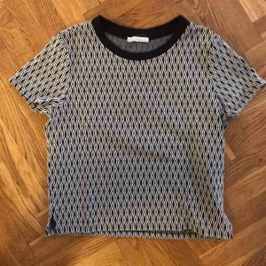  - Fin tröja!! 60kr+frakt🌷