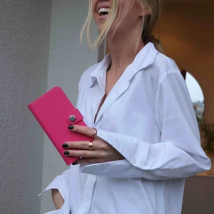  - Plånboksskal för iPhone 11 Mac Pro. Oanvänt. Endast fotat. Orginalförpackning tillkommer. Frakt 63kr 