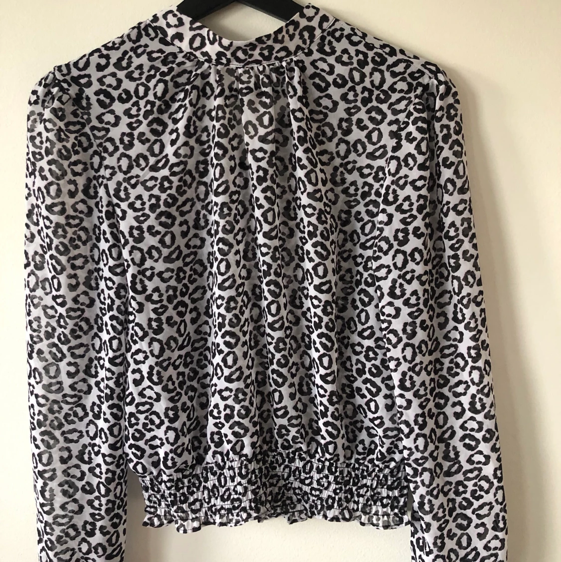 Leopard blus  - 90