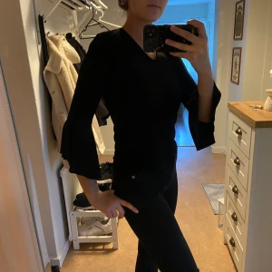 Tröja - Använd 1 gång. 100kr + frakt 📦 