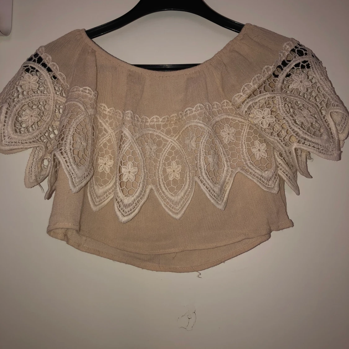 Off shoulder top - 90