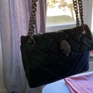 Kurt Geiger väska  - Snygg väska köpt på Zalando förra året för 1800