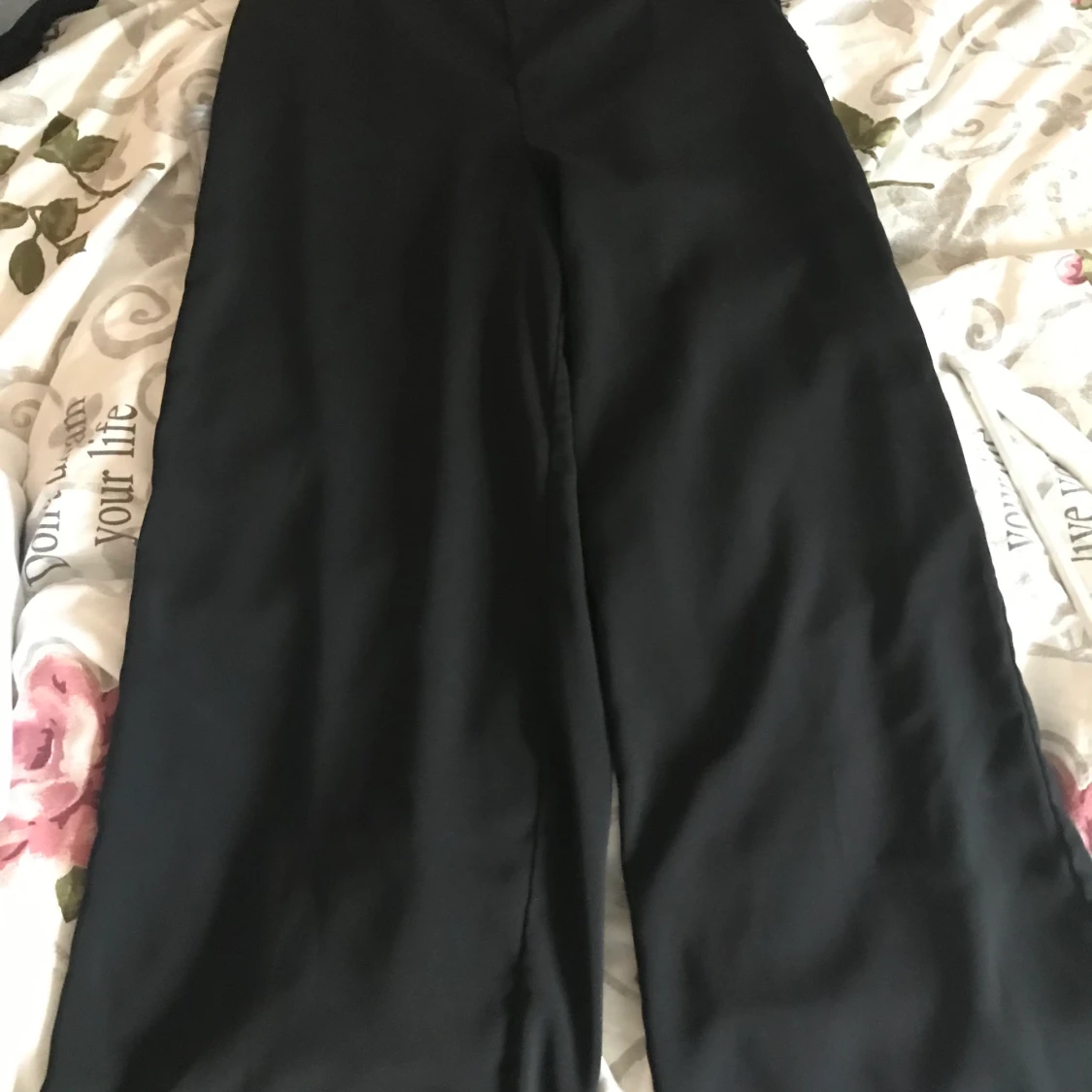 Snygga vida kostymbyxor  - 90